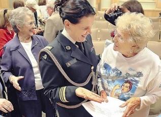 Lt-colonel-martine-diercx-belgian-emissary-and-gloria-farmer-rosie