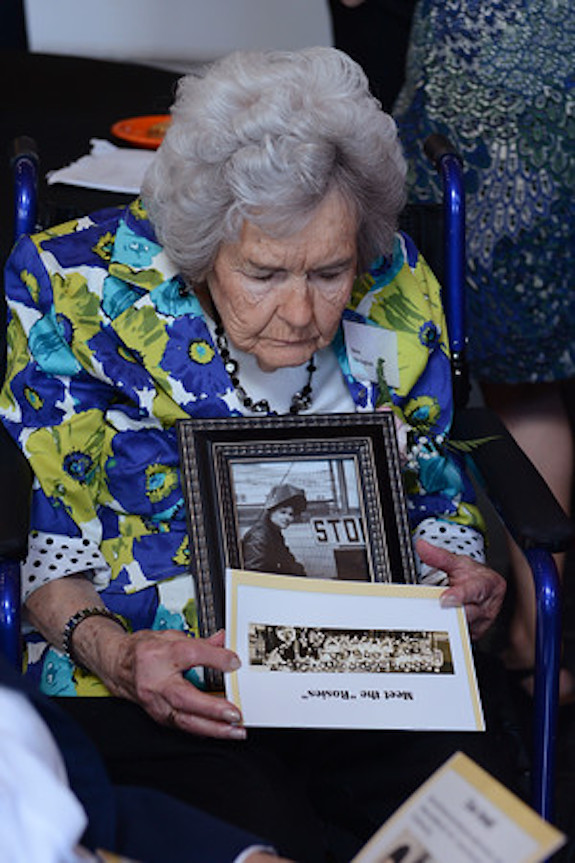 rosie-the-riveter-Help-Rosie-colelct-their-memorabilia-