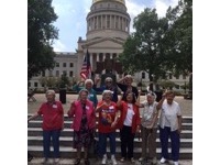 rosie-the-riveter-Labor-Day-2017-Bell-Ringing-Charleston-WV-Rosies-in-Front-of-Bell-200