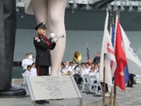 rosie-the-riveter-san-diego-band-kiss-200